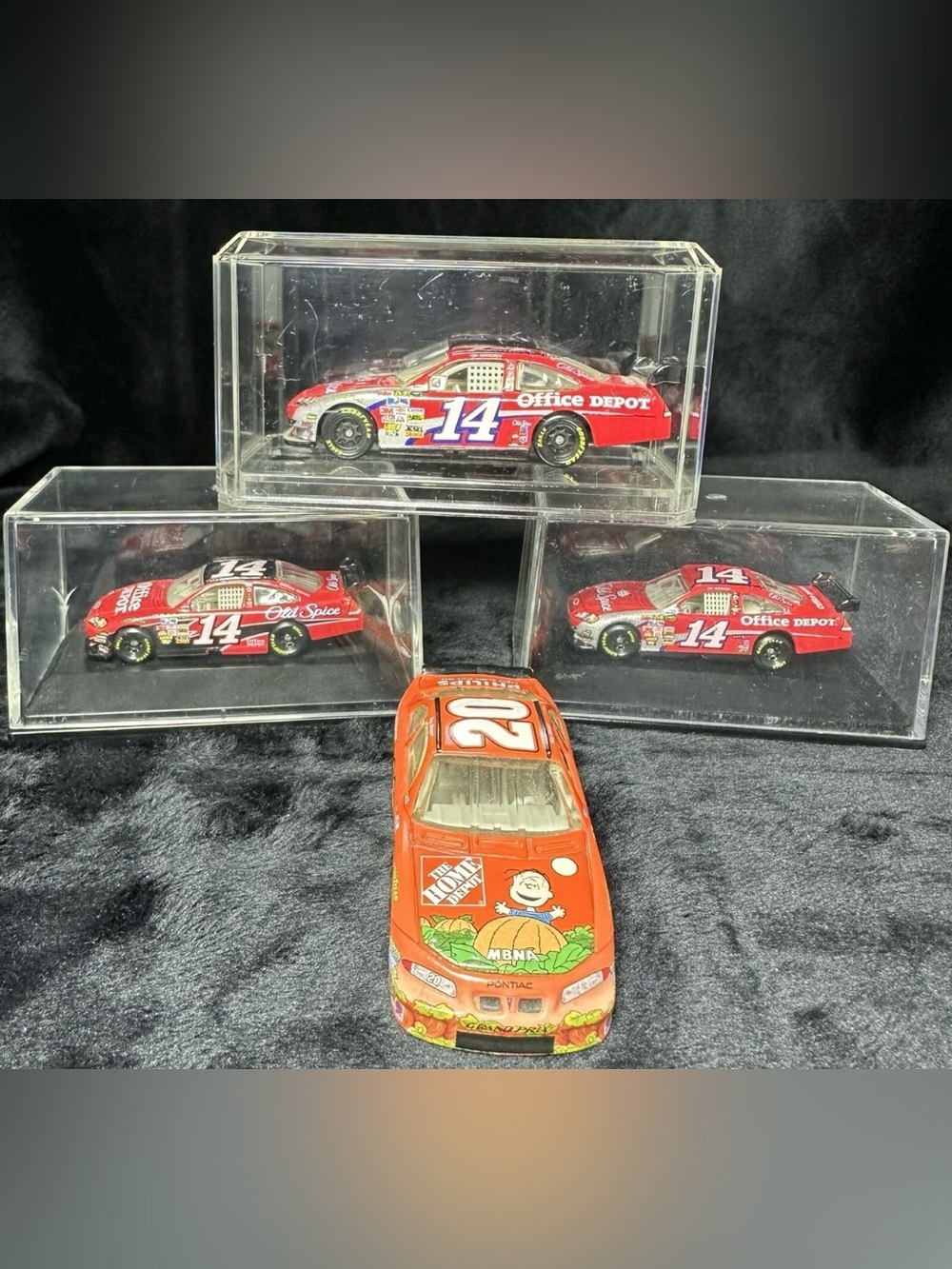 Tony Stewart collection 2 1/87 scale and 2 1/64 scale 4 Cars 3 With Cases